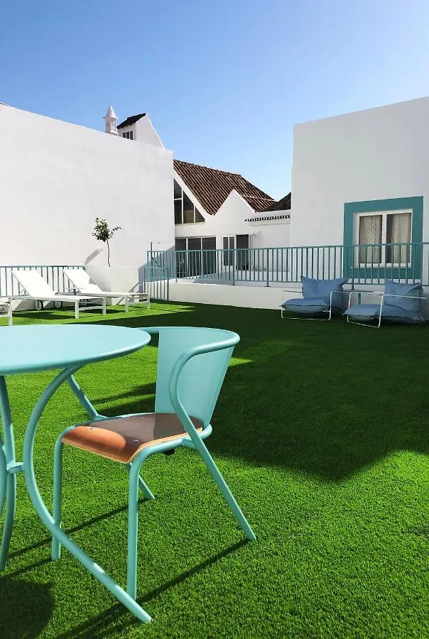 B&B A Muralha 타비라