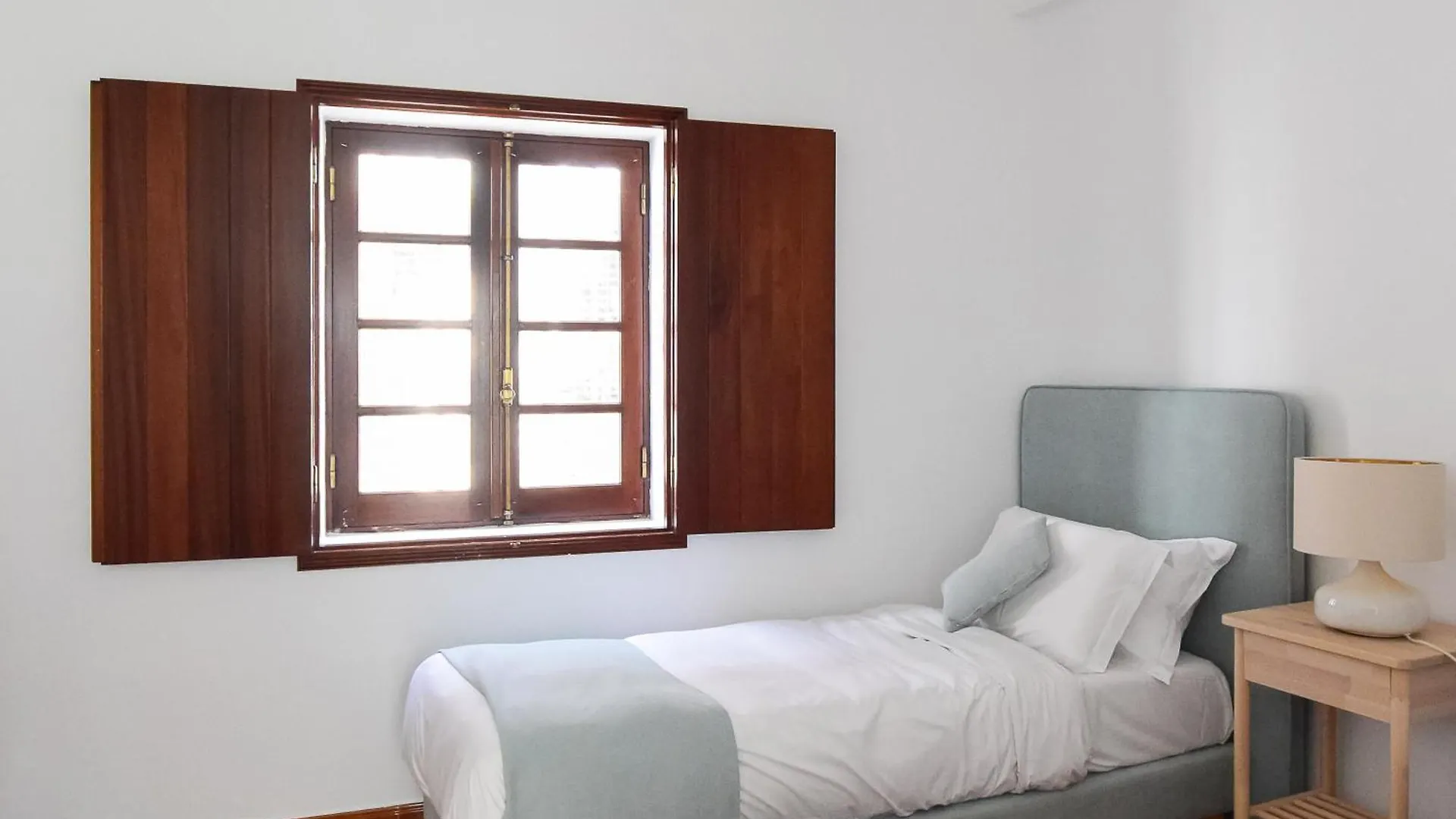 Bed & Breakfast A Muralha Tavira
